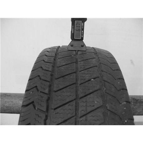 Použité-Pneu-Bazar - 215/65 R16 C BARUM SNOWANIS 2 -kusovka-rezerva