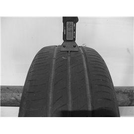 Použité-Pneu-Bazar - 185/60 R15 KUMHO ECOWIG ES01   6mm -kusovka-rezerva