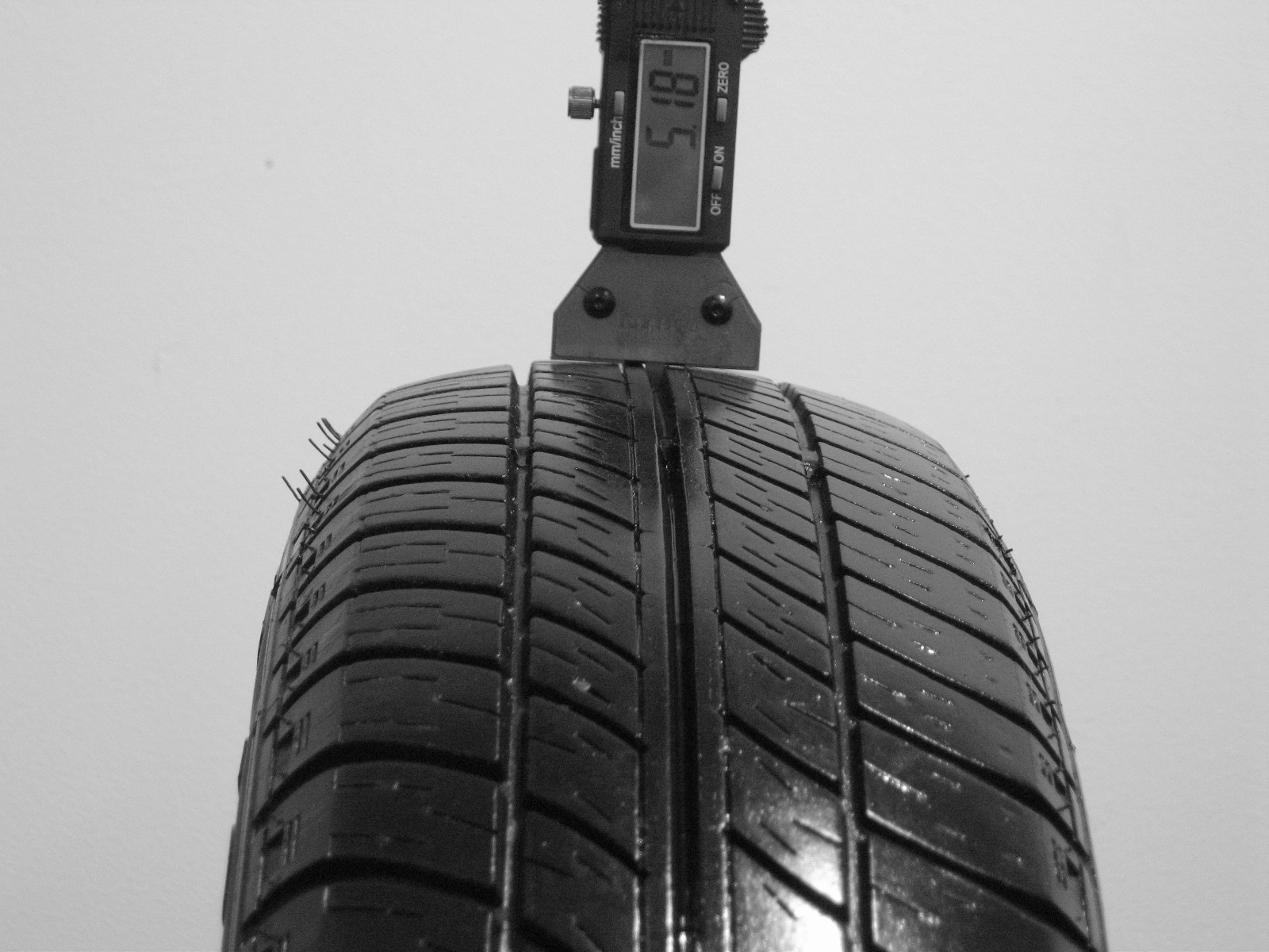 Použité-Pneu-Bazar - 155/80 R13 MATADOR MP12 -kusovka-rezerva 5mm